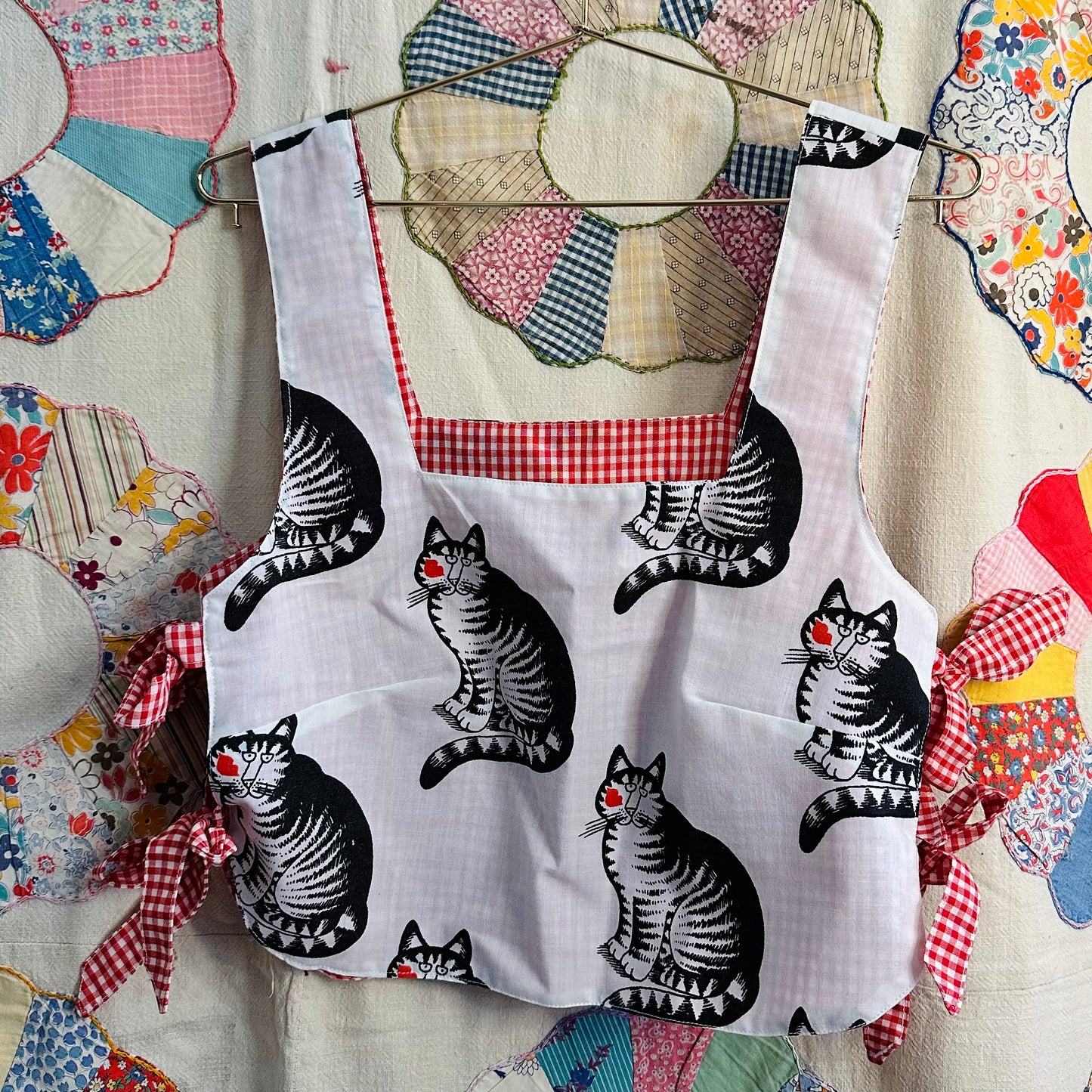 Small/Medium Cat Apron Tie Top