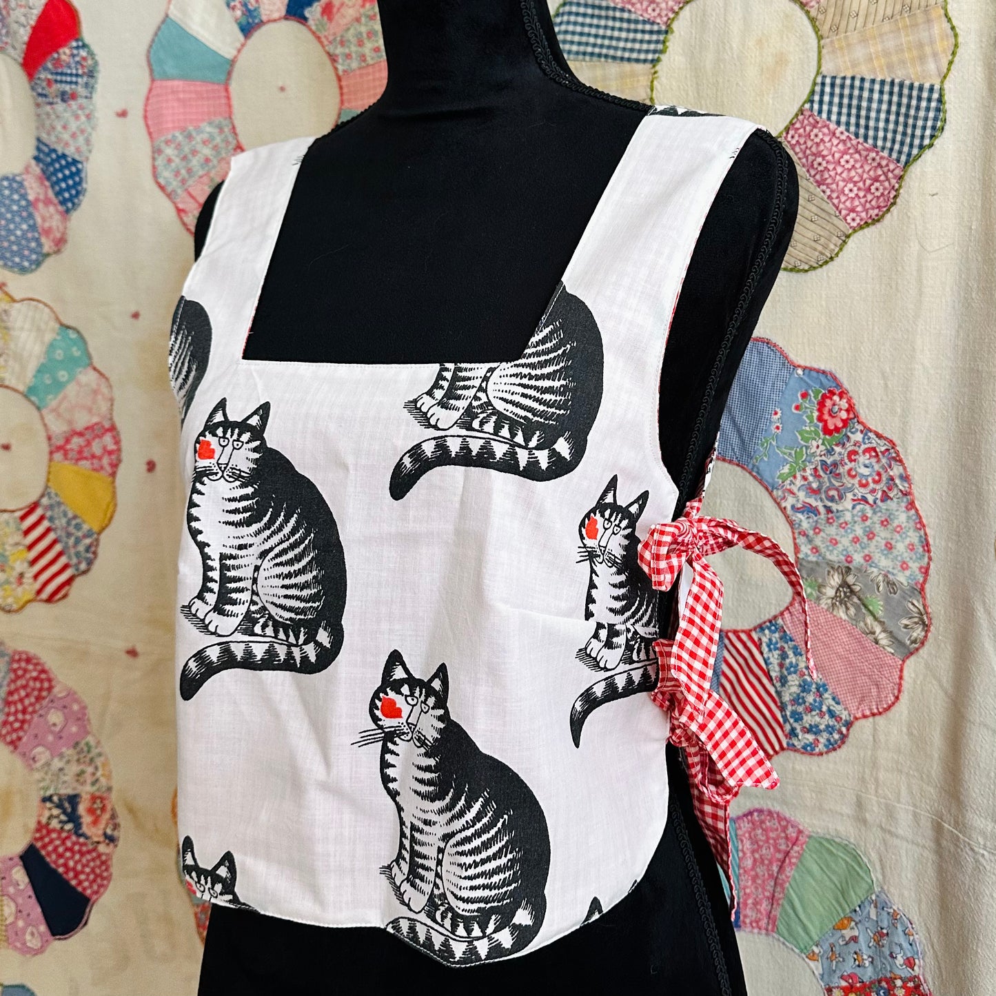 Small/Medium Cat Apron Tie Top